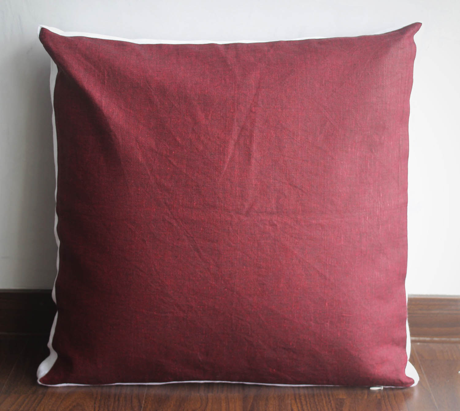 Bordo Linen Box Cushion FlawDesign