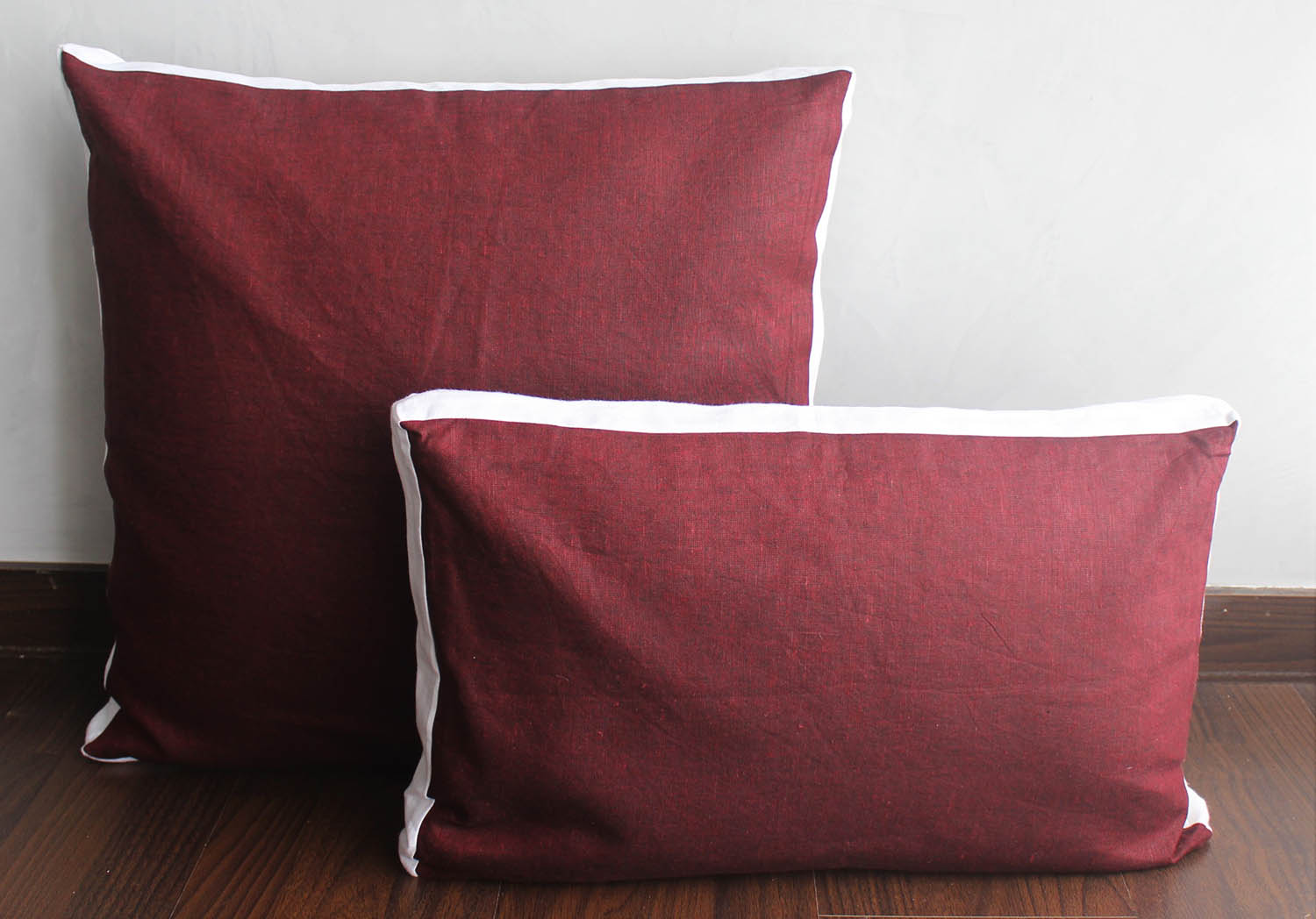 Bordo Linen Box Cushion FlawDesign
